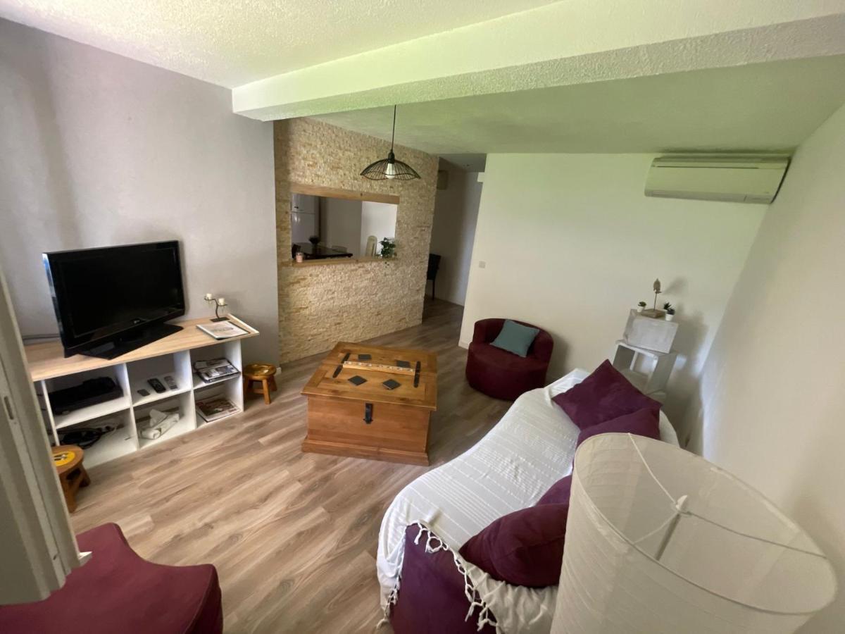 Ferienwohnung Le Cocon Des Spress Cers Exterior foto